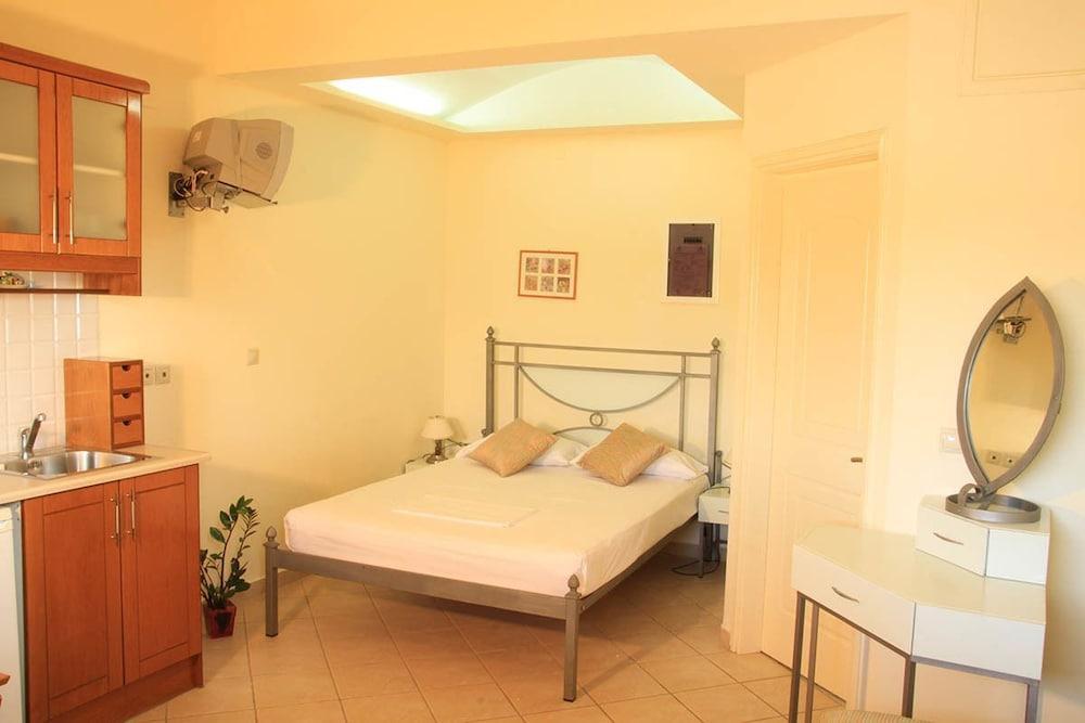 Aigiali Rooms Límnos Esterno foto
